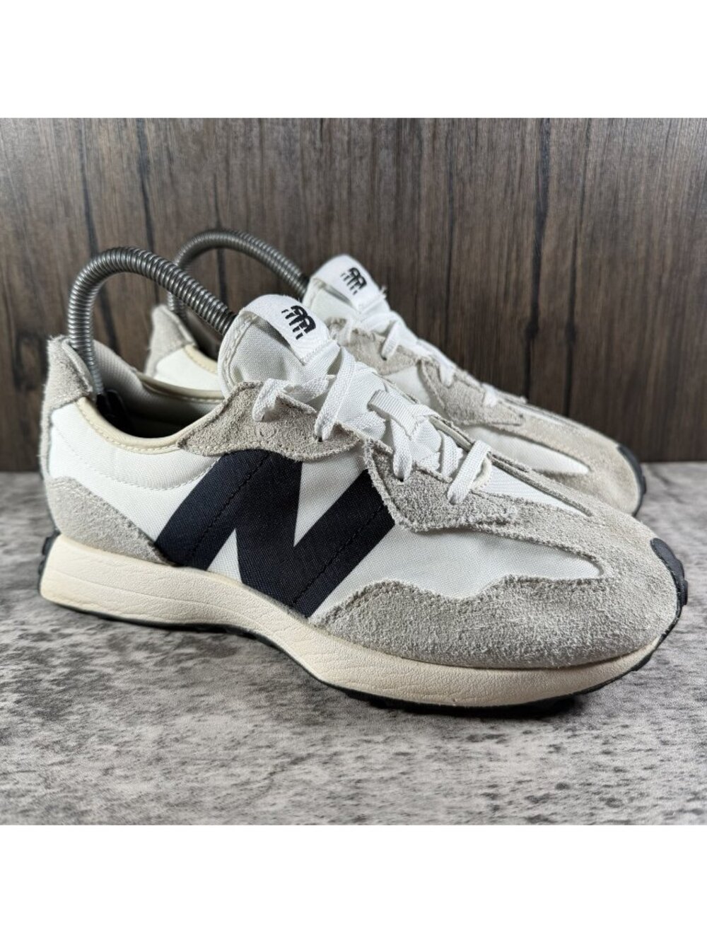 New Balance 327 Sea Salt White/Black Youth’s GS Size 4.5Y